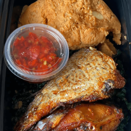 Moi Moi, Grilled Fish & Pepper Sauce – 460 kcal